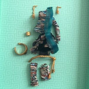 Monster high nefera clothing